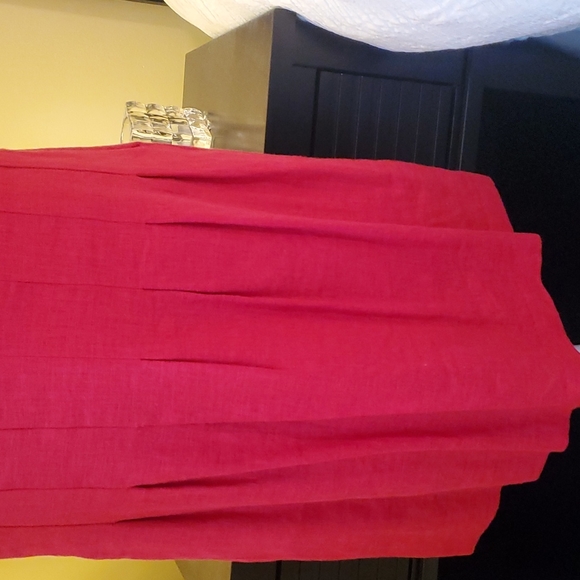 STYLE RED DRESS, NWOT, size 12, red, sleeveless, linen, side zipper. - Picture 10 of 12
